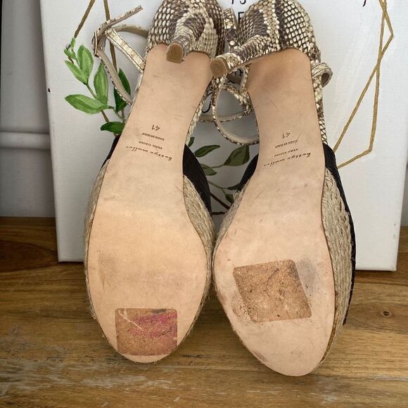 Bettye Muller Platform Peep Toe Snakeskin‎ Heels size 9.5 Black New - Picture 8 of 11